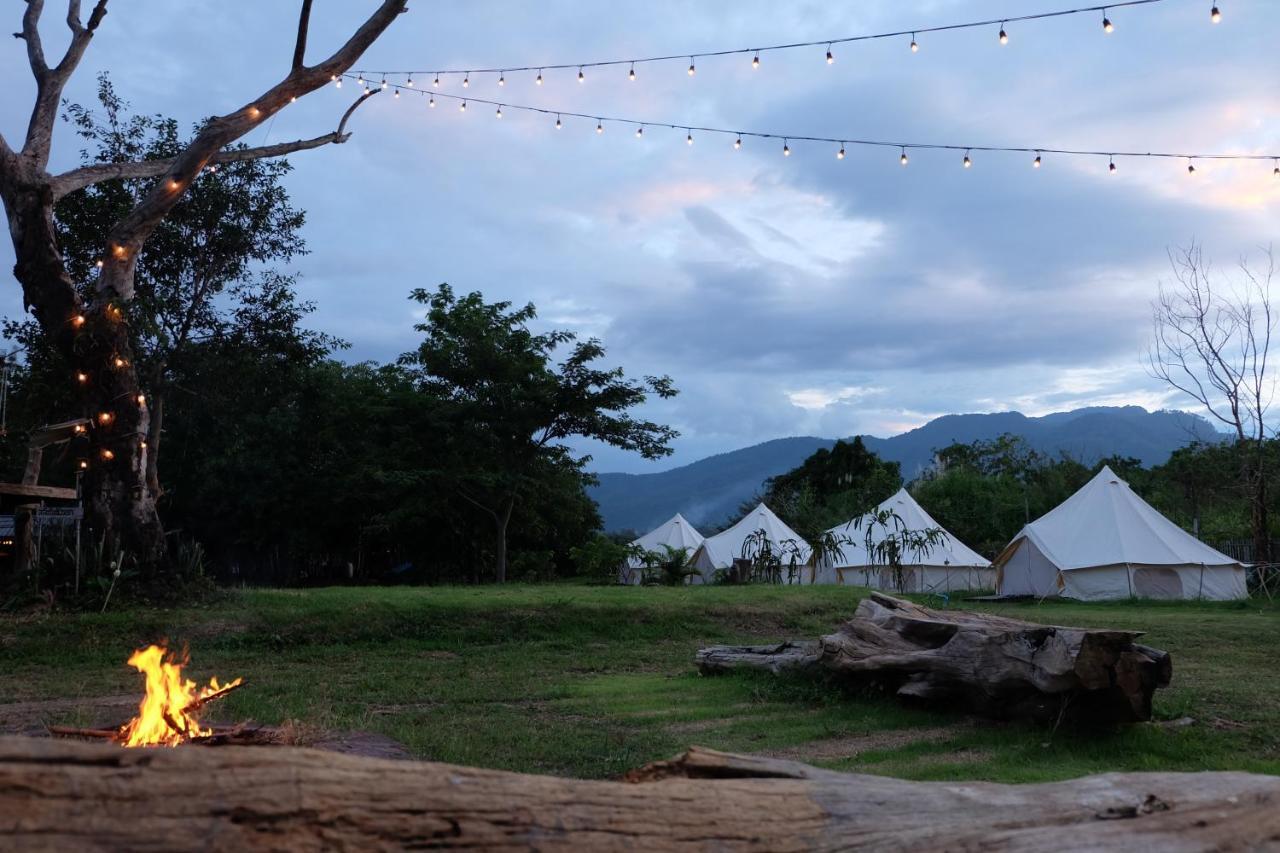 Camp Story Chiangmai Hotel Chiang Mai Exterior photo